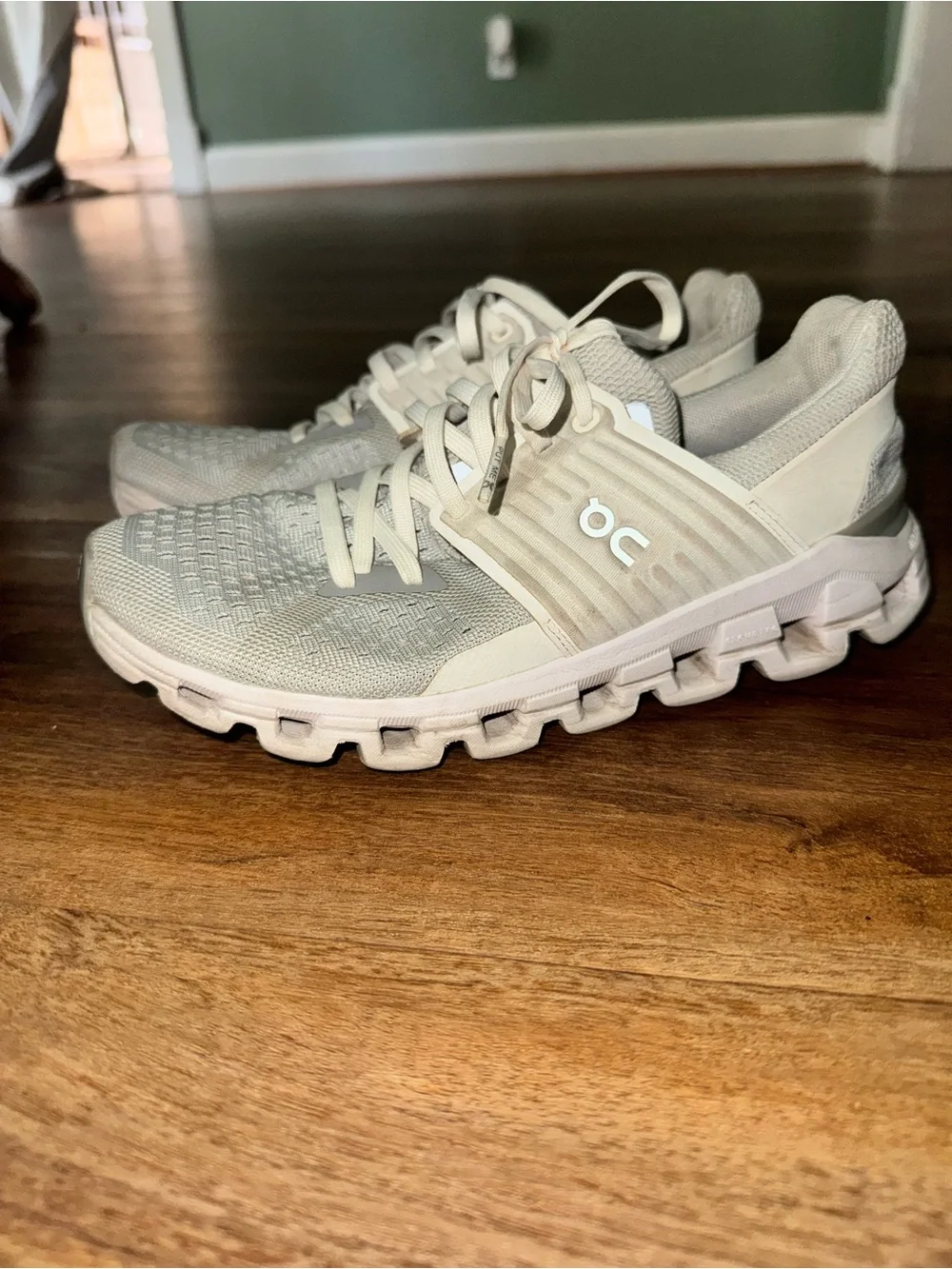 On Running breathable knit
